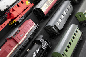 EUMEWD050 560 mm x 360 mm x 40 mm Feldherr zig-zag pattern foam tray for Euro Container 60 x 40