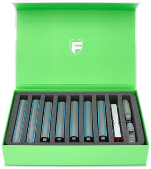 Feldherr Magnetic Box verde para locomotoras, vagones y vehículos maquetas de trenesway - 9 ranuras para ancho N - vertical